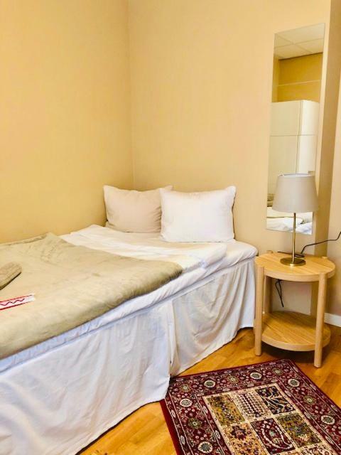 Golden Hostel Ерфелла Экстерьер фото